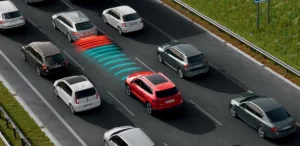 Skoda Karoq - Assistant d'aide à la conduite : Assistant embouteillage