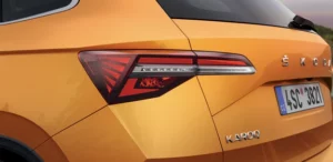 Skoda Karoq - vue extérieure : feux arrières full LED