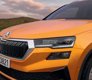 Skoda Karoq - vue extérieure : phares avant full LED