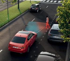 Skoda Superb - assistant aide à la conduite : front assist