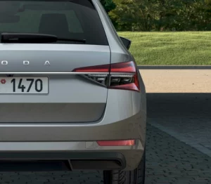 Skoda octavia Combi - Extérieur : feux arrières full LED